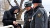Силовики провели обыски у членов "Протестной Москвы", назвав их сторонниками Мальцева и организаторами маршей 5 ноября